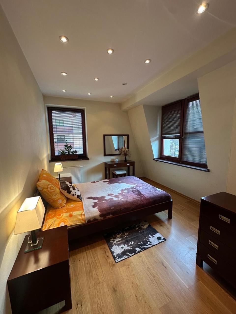 Apartament Josefina ポラニツァ・ズドゥルイ エクステリア 写真